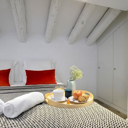 Nqn Aparts & Suites Madrid Esterno foto