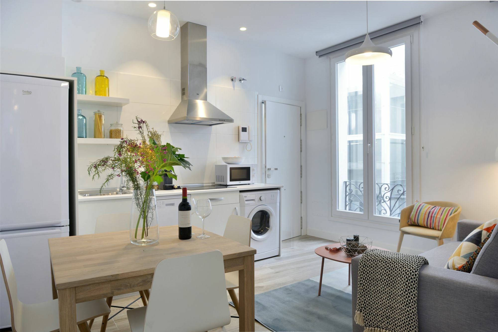 Nqn Aparts & Suites Madrid Esterno foto