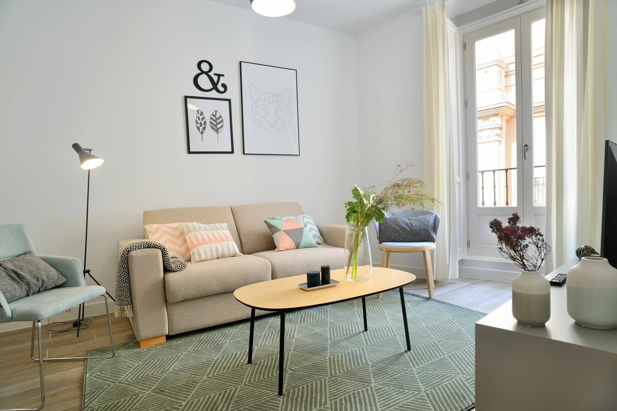 Nqn Aparts & Suites Madrid Esterno foto